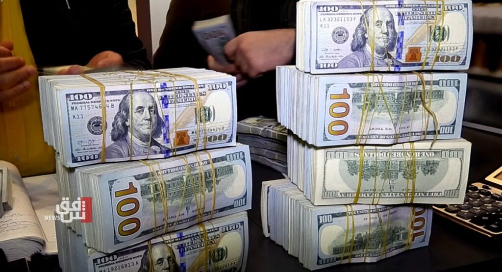 Four billion dollars in a month.. The Central Bank reveals the volume of its hard currency sales