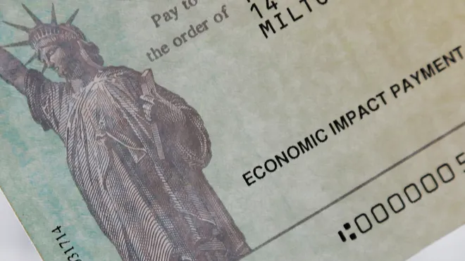 Trump, Musk float idea of $5,000 ‘DOGE dividend’ checks. Here’s what experts say