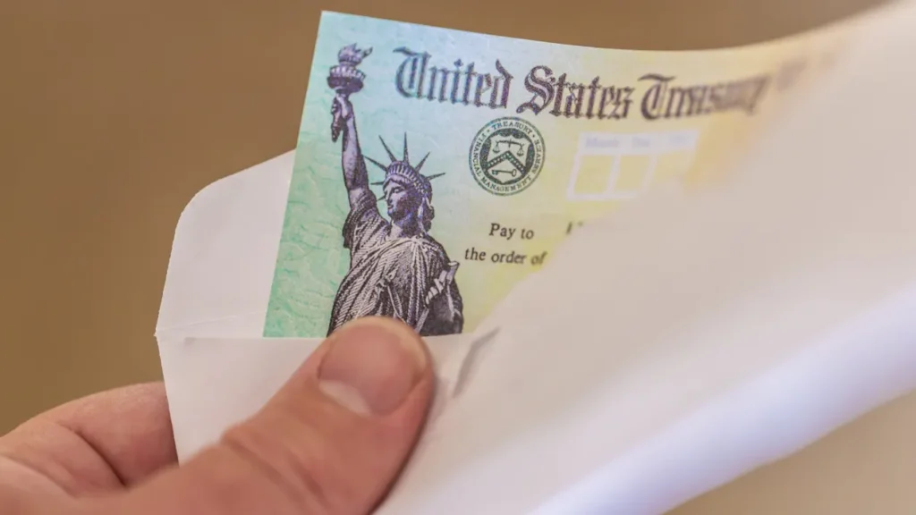 See if you qualify for the $1,400 IRS stimulus check before the deadline