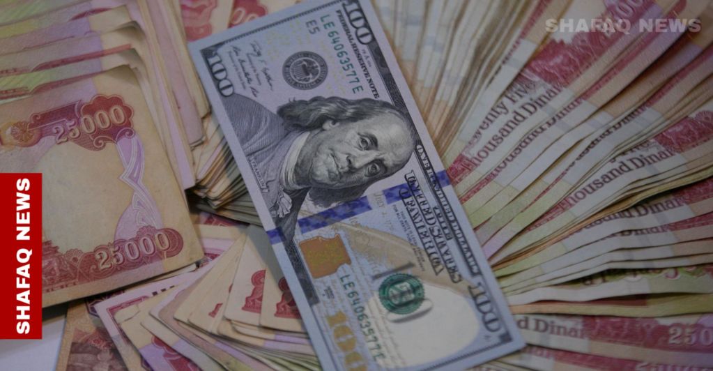 Dollar heads for 2% monthly drop on fed cut bets