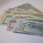 Dollar prices climb in Baghdad, Erbil