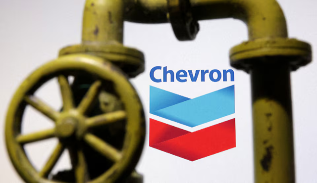 Iraq signs agreement with Chevron on oil exploration projects, prime minister says