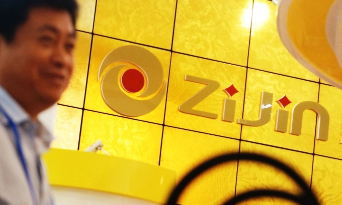 Zijin Gold soars to $38.6B valuation after one of world's largest IPO this year