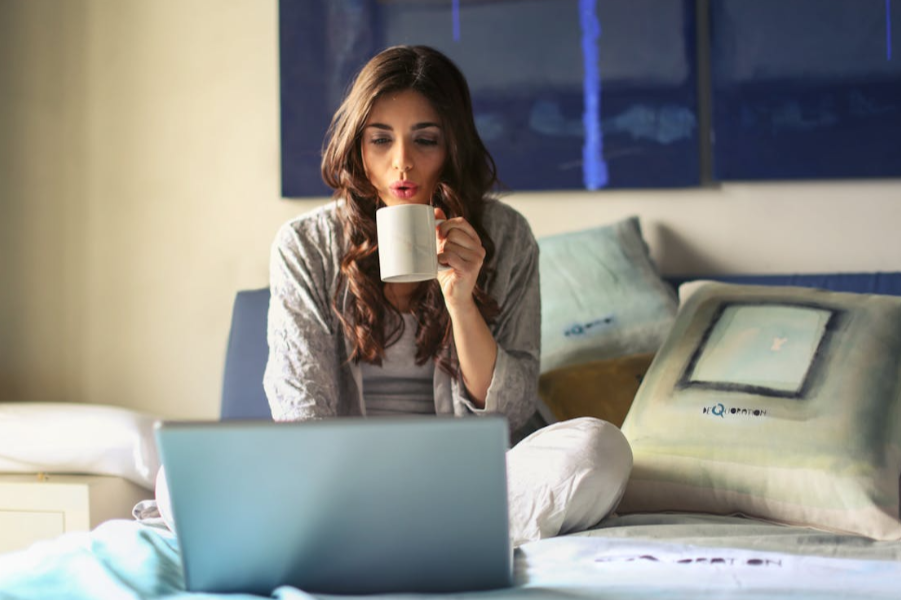 Smart Ideas for Small Home Office  Spaces