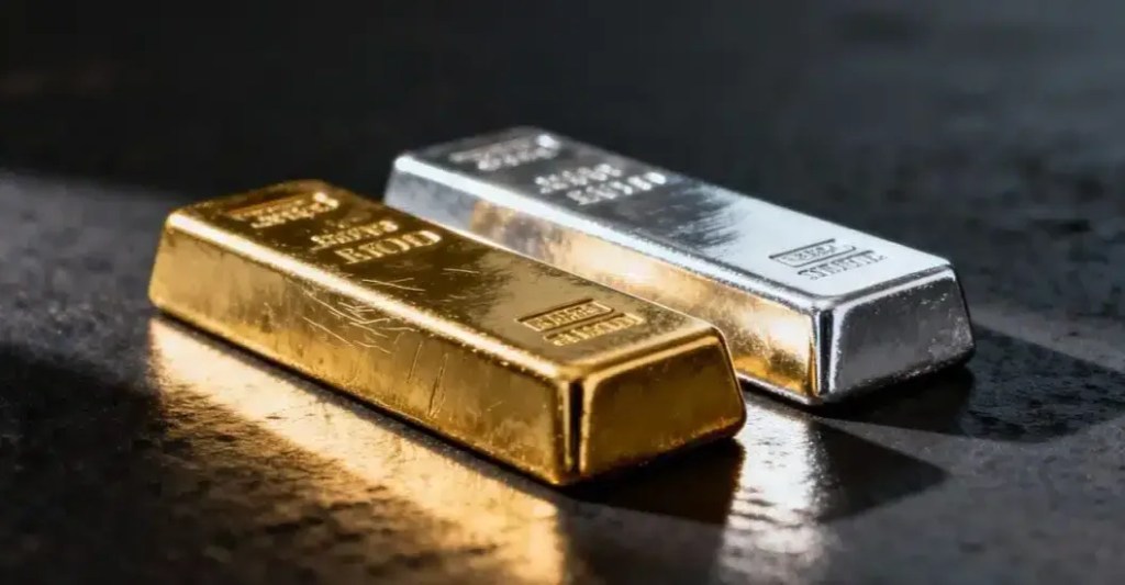 Gold holds firm amid drop in US yields and Iran negotiations
