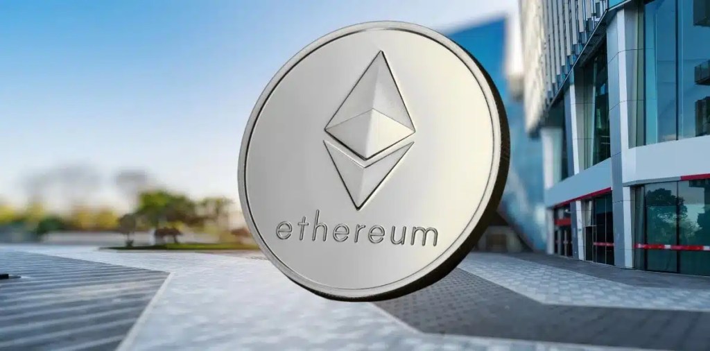 Ethereum Withdraws $660 Million in a Week: Is a Major Price Breakout Near?