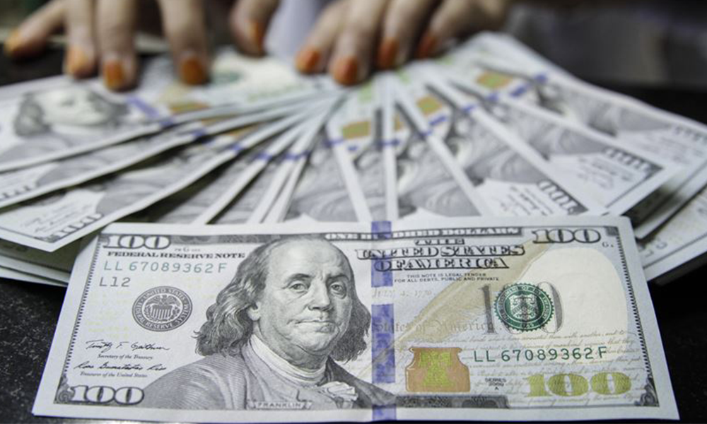 🔴 U.S. Banks Tap the Fed, LIVE Analysis