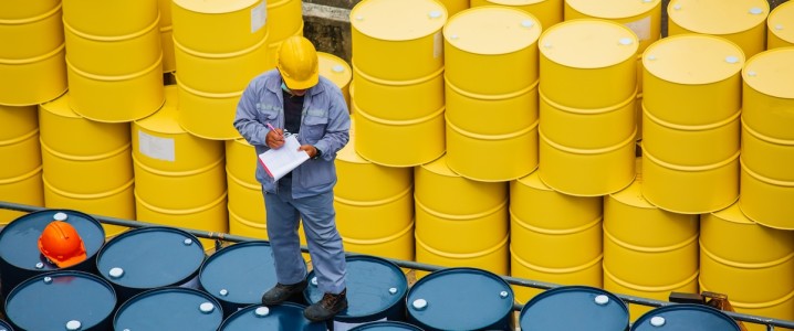 WTI Crude Oil Hits $115 as Strikes Target Iran's Kharg Island