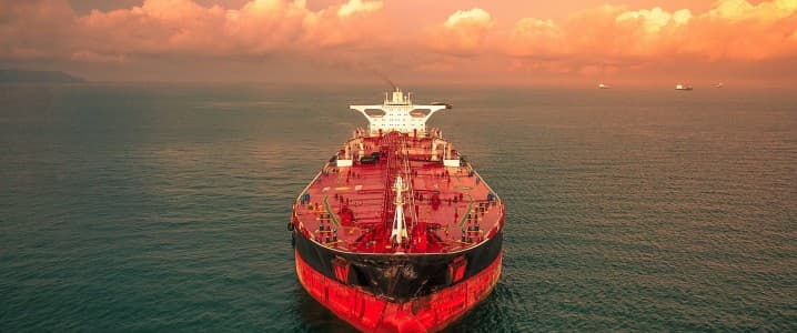 Traders and Refiners Book Ships to Load Middle East Oil on Hormuz Hope