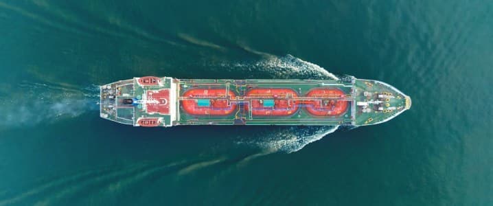 Stockpiled Iranian Oil Cushions China From U.S. Blockade of Hormuz
