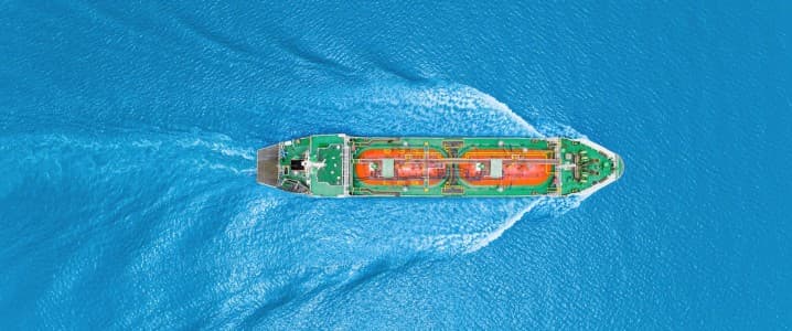 Iran-Linked Tankers Test Limits of U.S. Hormuz Blockade