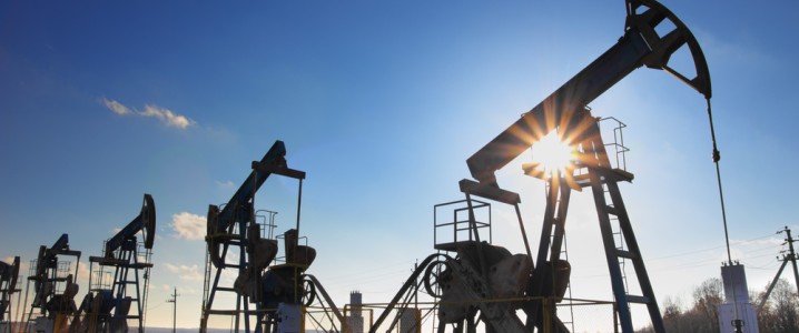 Exxon Beats Q1 Earnings on Oil Price Surge Despite 6% Production Drop