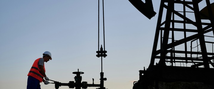 Morgan Stanley: Oil Buffers Could Run Out Before Hormuz Reopens
