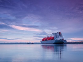 Sanctioned Russian LNG Tanker Stops at Norwegian Port