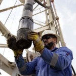 Basrah crude drops despite global oil rise