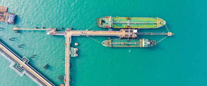 Iran Moves to Tap Key Asian Markets as U.S. Waives Oil Sanctions