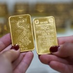 Gold prices rise
