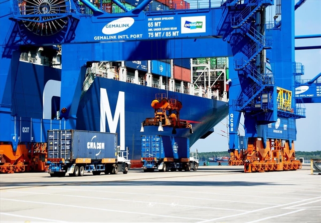 Exports to US rise nearly 22% in Jan-May, driven by electronics