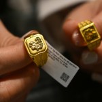 Gold prices dip to 6-month low