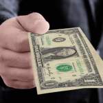 Iraq Corruption Crackdown to Cut Project Costs, PM's Aide Says