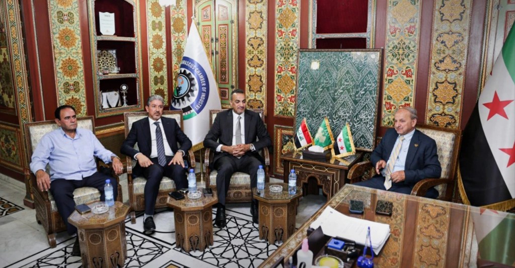 Shipping disruptions drive Iraq toward Syrian market