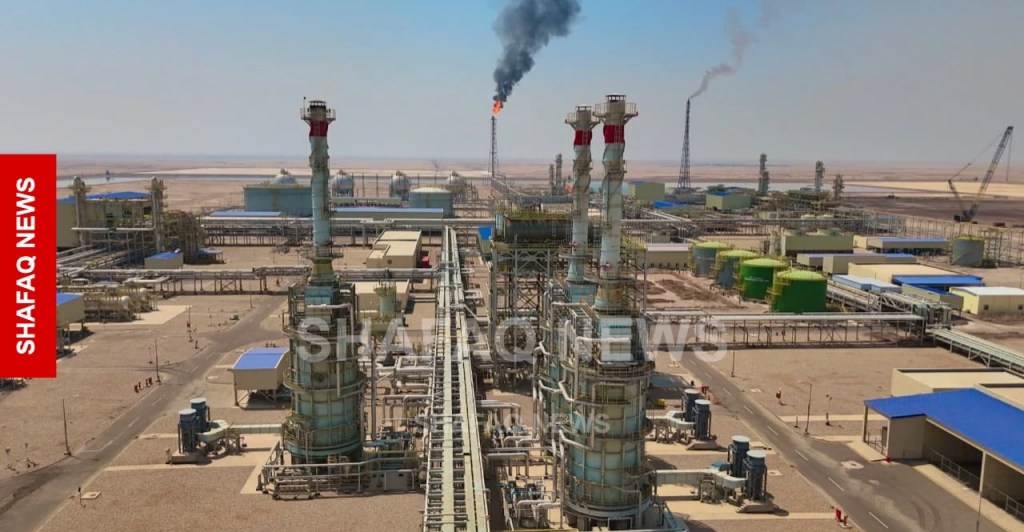 SCOOP: Iraq in talks with US-Iran over Hormuz oil shipments