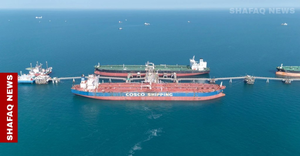 Oil falls as Iran-Oman talks fuel Hormuz hopes