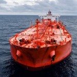 Chinese Oil Tankers Turn Back as Hormuz Risks Mount