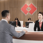 VN-Index breaks over 1,800 points on large-cap stocks