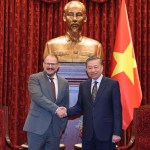 Việt Nam welcomes US tech companies' long-term operations: Top leader