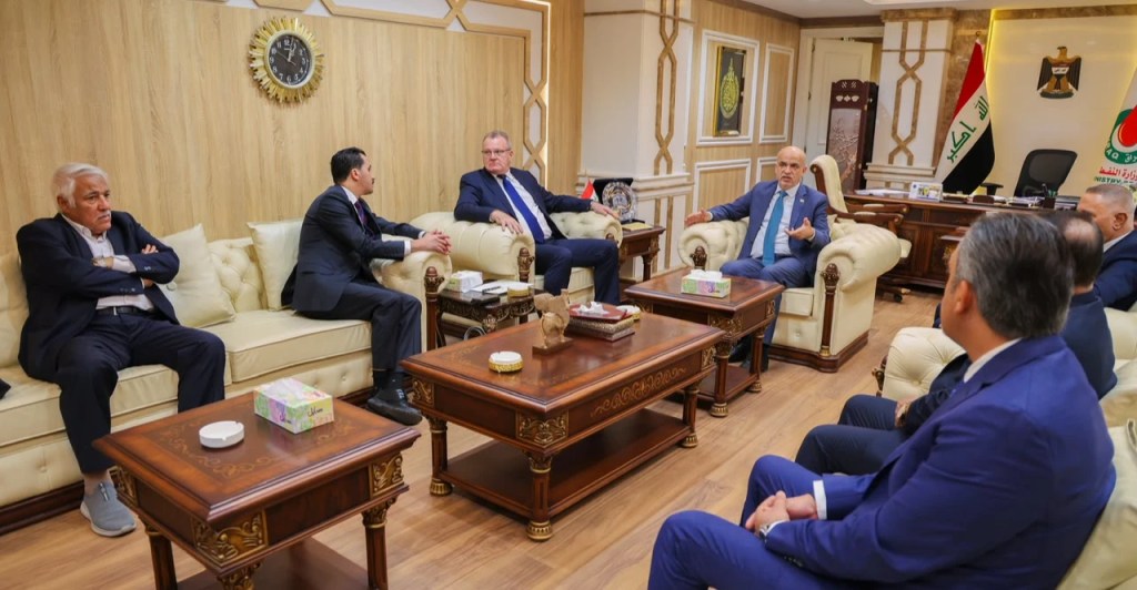 Sonangol, Oil Ministry discuss expanding Qayyarah production