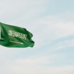 Saudi Oil Exports Rebound at Hormuz While East-West Pipeline Remains Offline