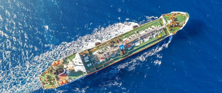 Asian Refiners Ditch U.S. Oil as Supertanker Rates Hit $82 Million