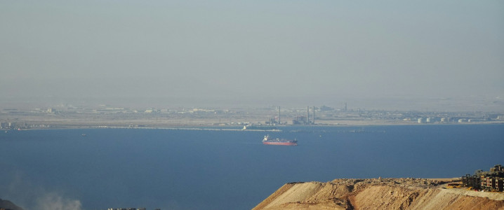 Qatari LNG Cargo Heads Through Red Sea to Europe in Rare Suez Run