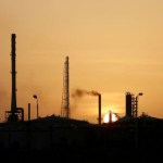 Mexico’s Richest Man Sells $1.15 Billion in Oil Stocks